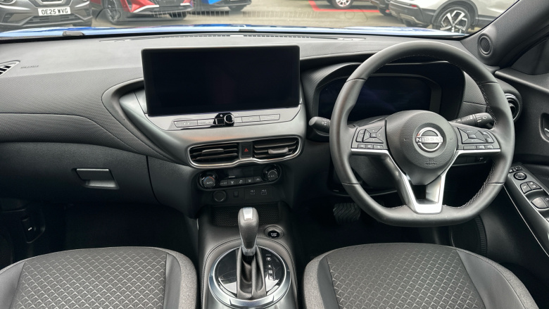 Nissan Juke 1.6 Hybrid N-Connecta 5dr Auto Hybrid Hatchback